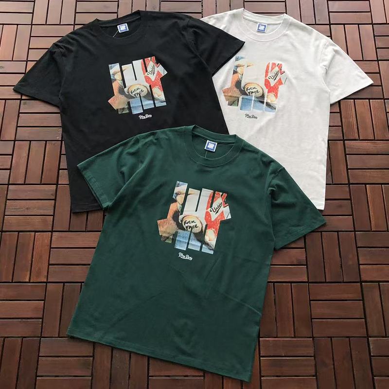 On Running ~85 UNDEFEATED T-SHIRT 55071604 (Im 185CM 70KG Iwear Size M In The Photo)