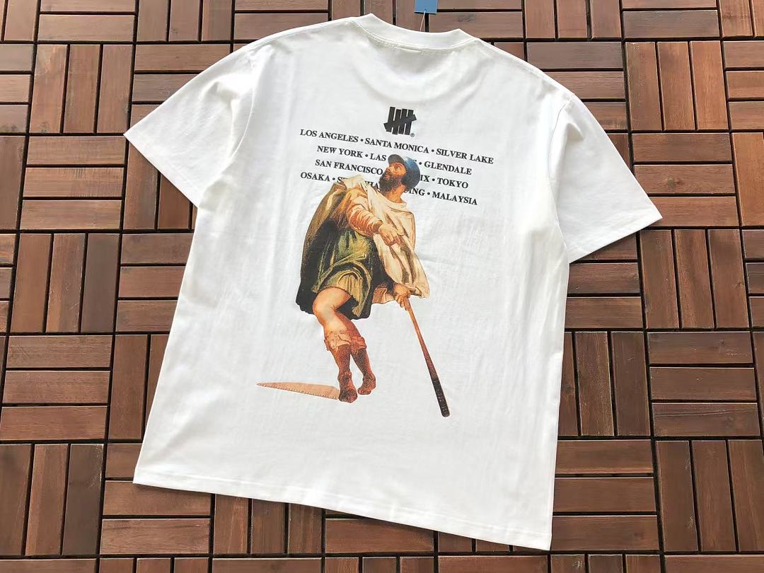 On Running ~85 UNDEFEATED T-SHIRT 55070616 (Im 185CM 80KG Iwear Size L In The Photo) - Image 8