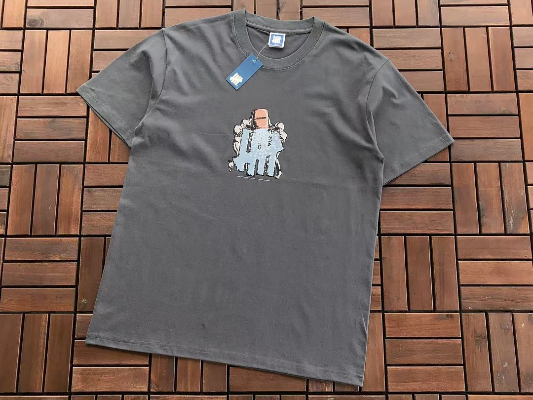 On Running ~85 UNDEFEATED T-SHIRT 55070617 (Im 185CM 80KG Iwear Size L In The Photo) - Image 12