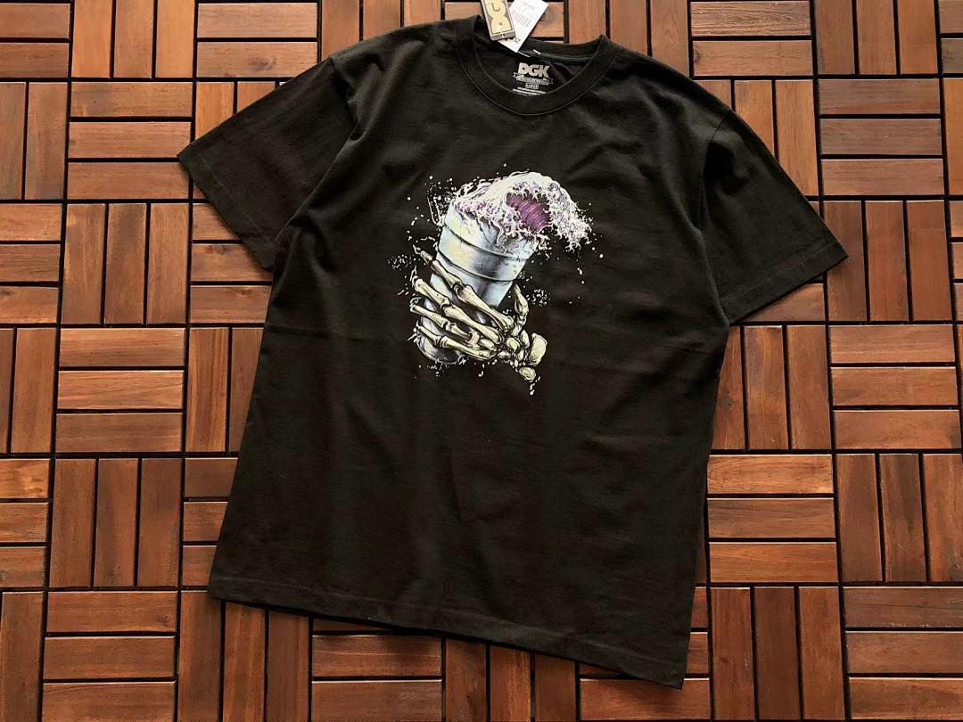On Running ~95 DGK T-SHIRT - Image 5