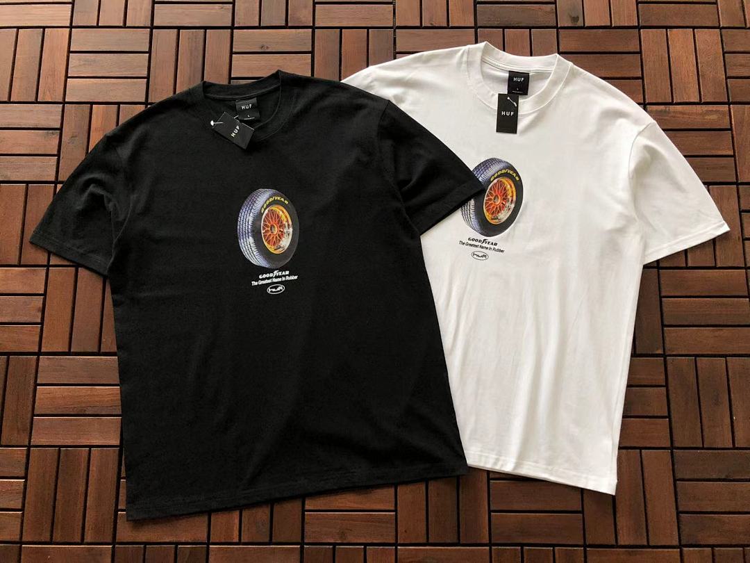 On Running ~85 HUF T-SHIRT - Image 3