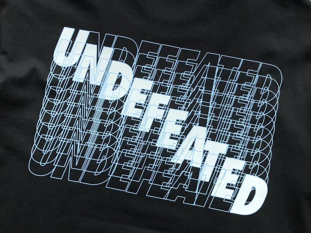 On Running ~85 UNDEFEATED T-SHIRT 55070664 (Im 185CM 80KG Iwear Size L In The Photo) - Image 16
