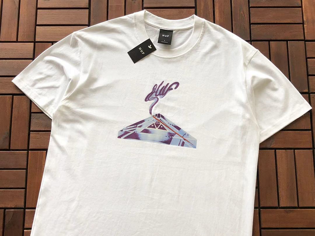 On Running ~85 HUF T-SHIRT - Image 9