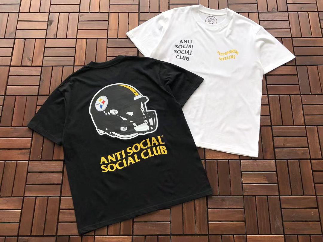 On Running ~ 85 ANTI SOCIAL CLUB T-SHIRT 55051905 (Im 185CM 70KG Iwear Size L In The Photo) - Image 5