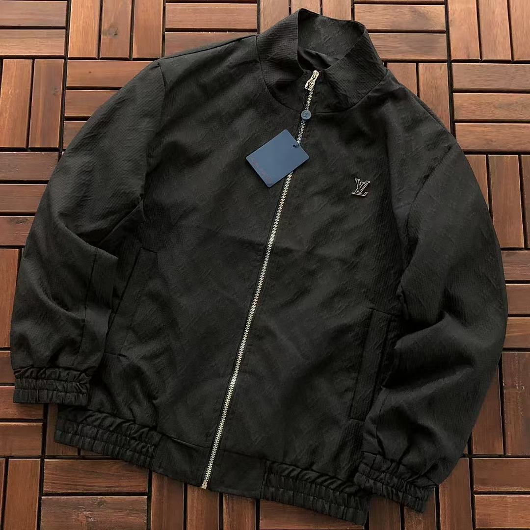~ 359 L🔥JACKET, photo 1