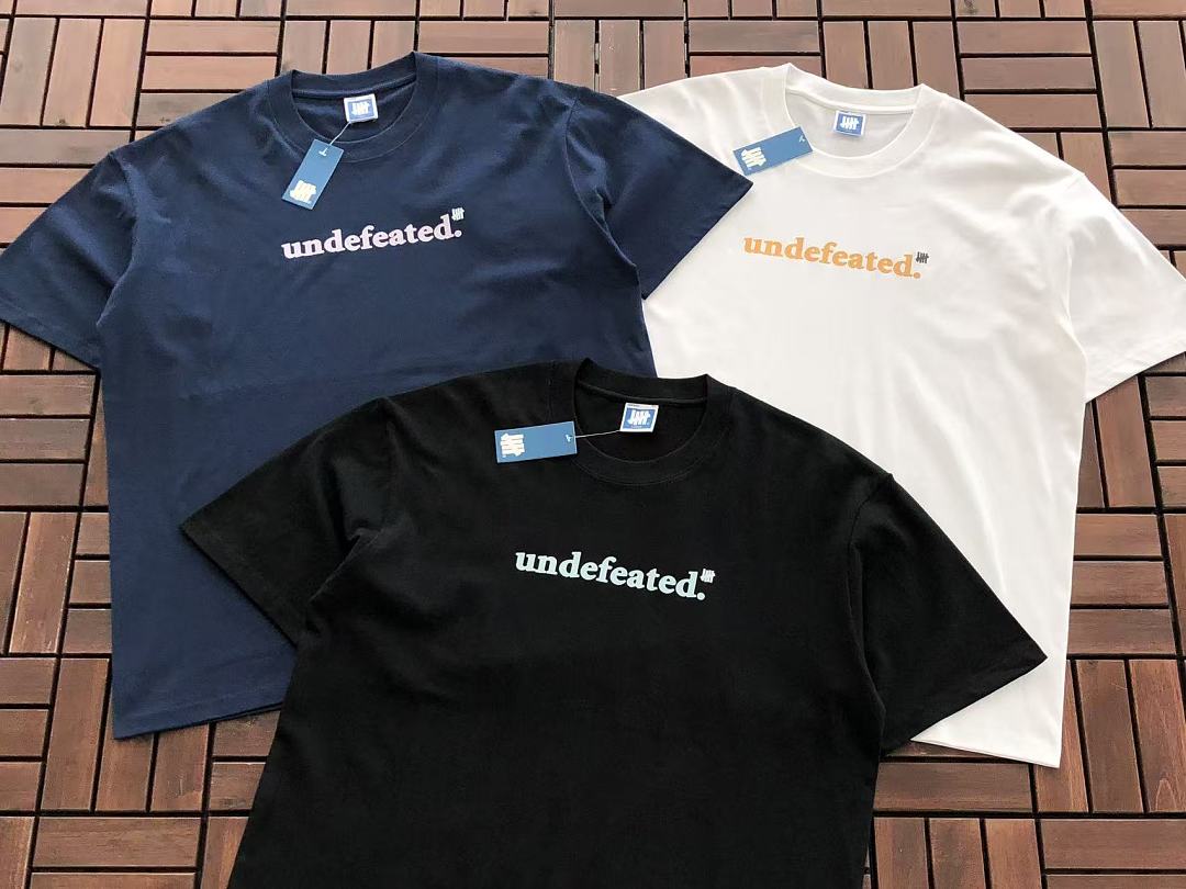 On Running ~85 UNDEFEATED T-SHIRT 55070630 (Im 185CM 80KG Iwear Size L In The Photo) - Image 6