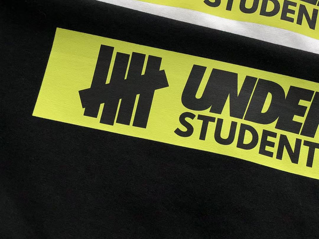 On Running ~85 UNDEFEATED T-SHIRT 55041745 (Im 185CM 80KG Iwear Size L In The Photo) - Image 10