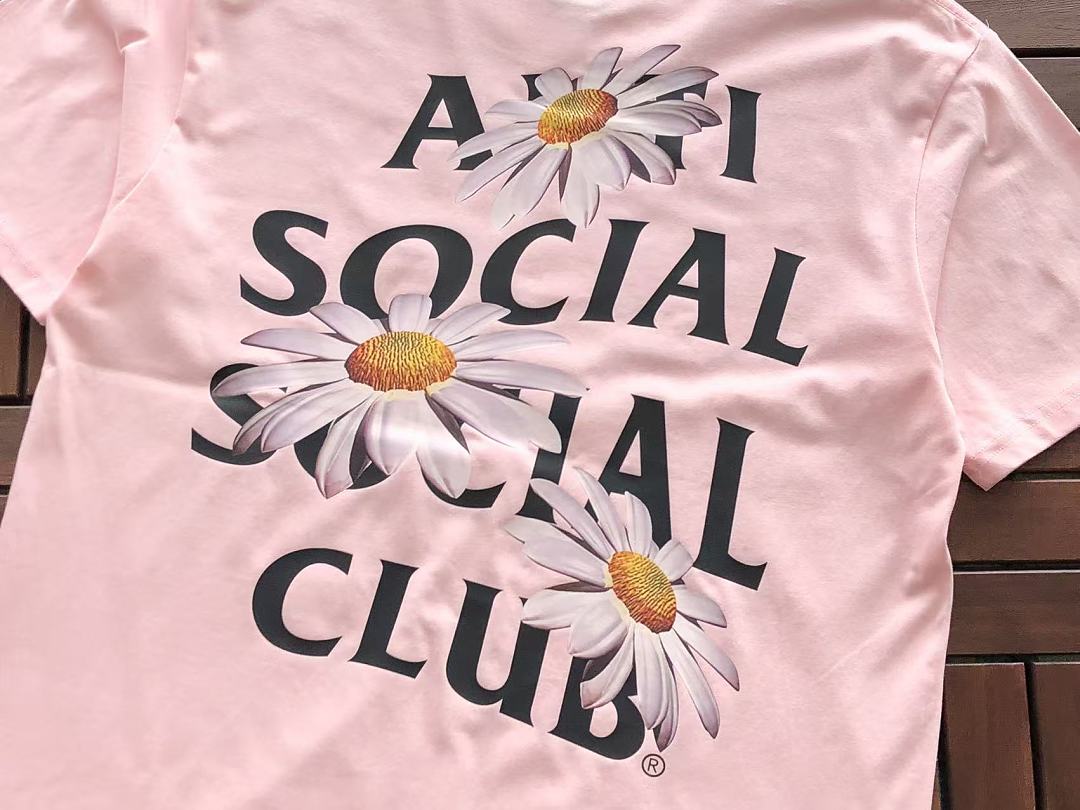 On Running ~85 ANTI SOCIAL CLUB T-SHIRT 55041626 (Im 185CM 70KG Iwear Size M In The Photo) - Image 9