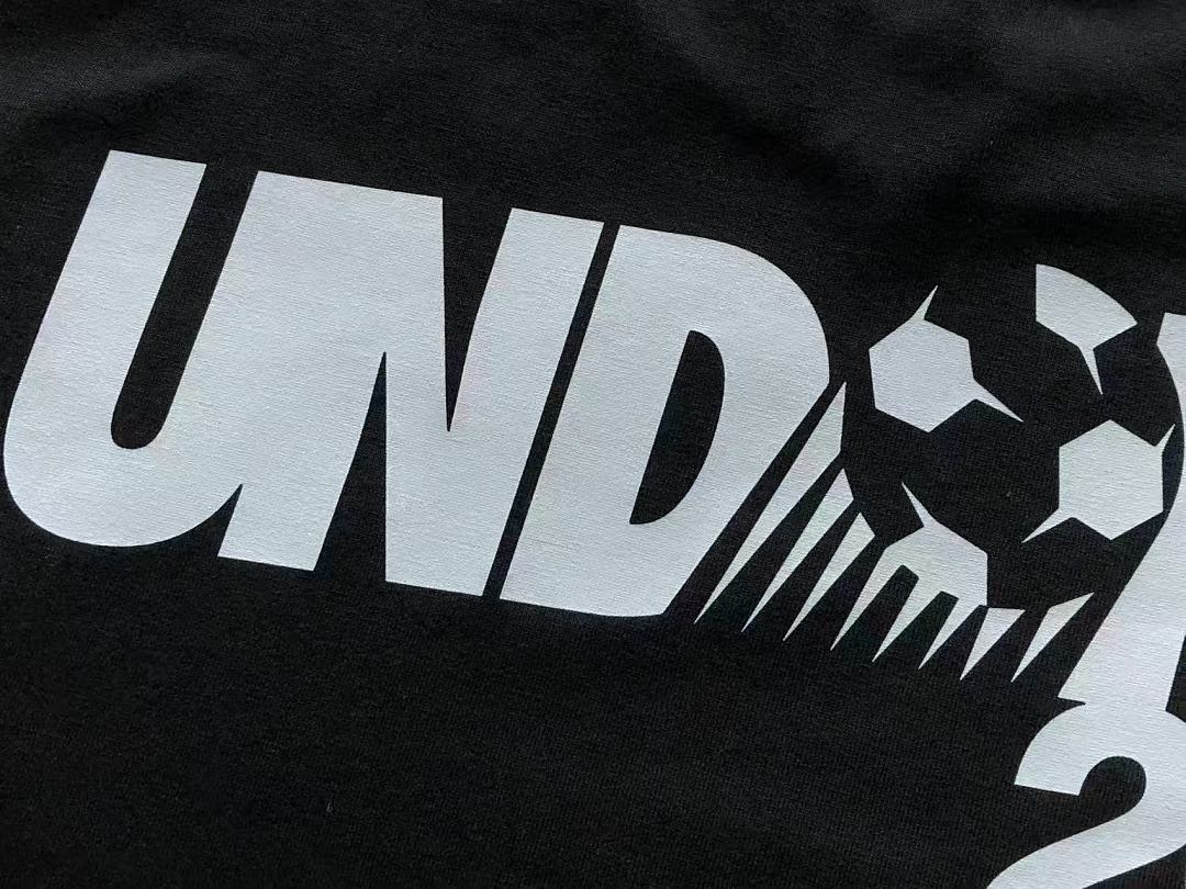 On Running ~ 85 UNDEFEATED T-SHIRT 55072824 (Im 185CM 70KG Iwear Size L In The Photo) - Image 11