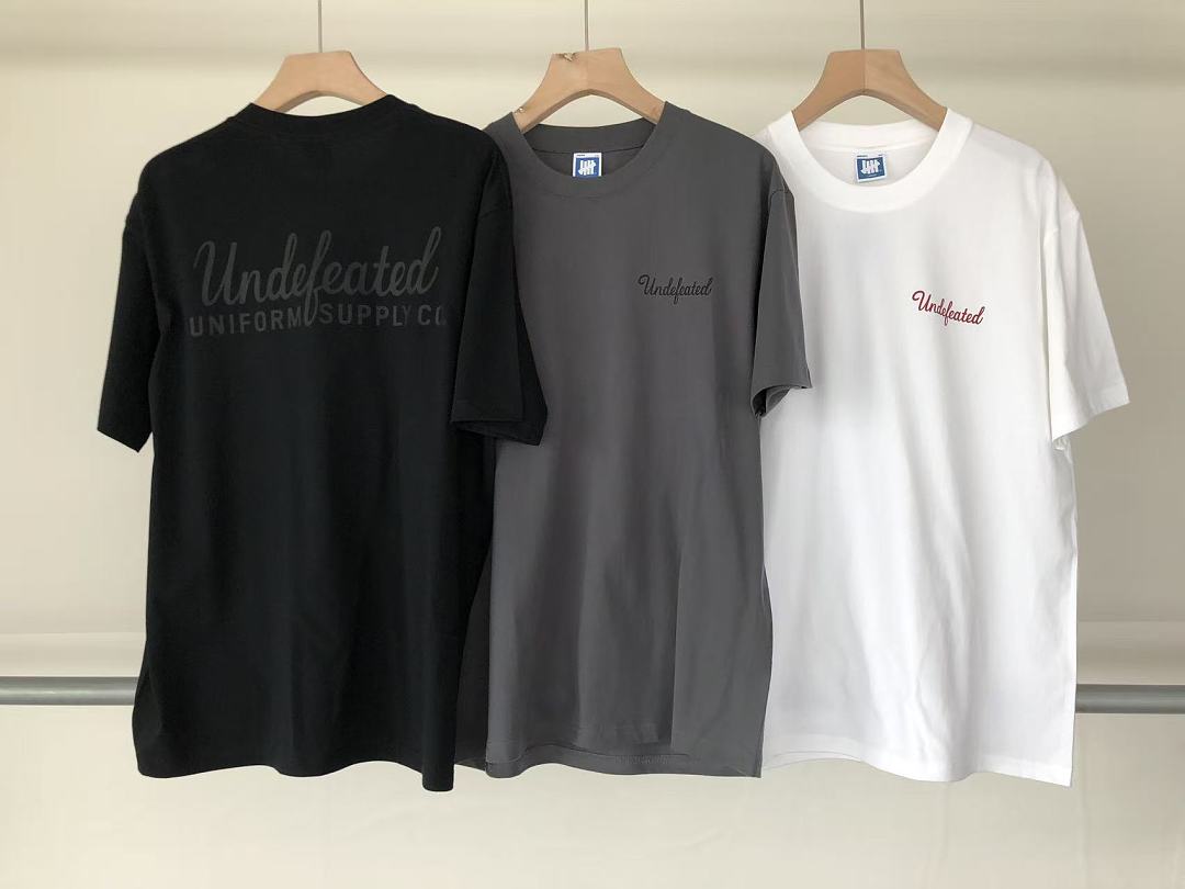 On Running ~85 UNDEFEATED T-SHIRT 55070636 (Im 185CM 80KG Iwear Size L In The Photo) - Image 24