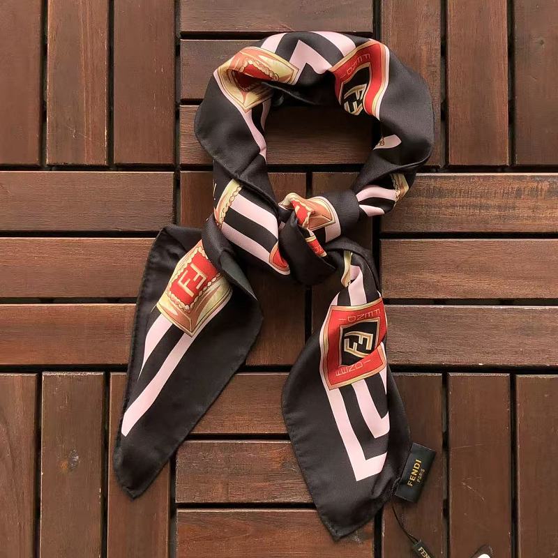 Other ~56 F🔥🔥D🔥 SCARF 55060166 (Long 87CM* Wide 87CM), photo 1