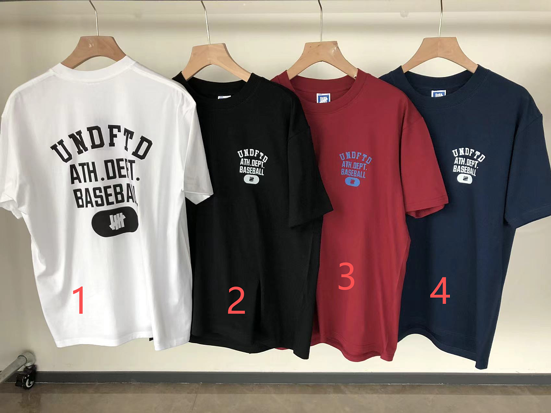 On Running ~85 UNDEFEATED T-SHIRT 11123021 (Im 180CM 68KG Iwear Size L In The Photo) - Image 2