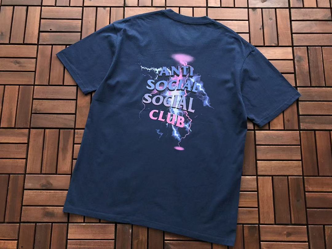 On Running ~85 ANTI SOCIAL CLUB T-SHIRT 11102131 (Im 176CM 58KG Iwear Size L In The Photo) - Image 10