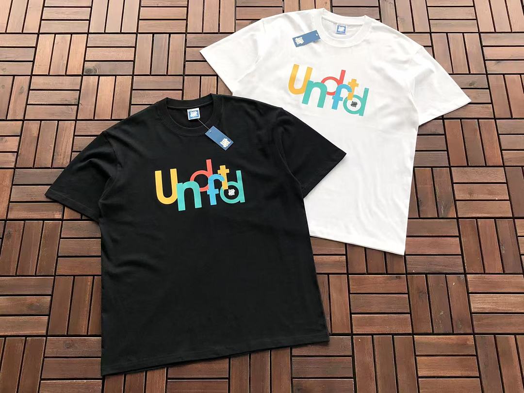 On Running ~85 UNDEFEATED T-SHIRT 55070670 (Im 185CM 80KG Iwear Size L In The Photo) - Image 5