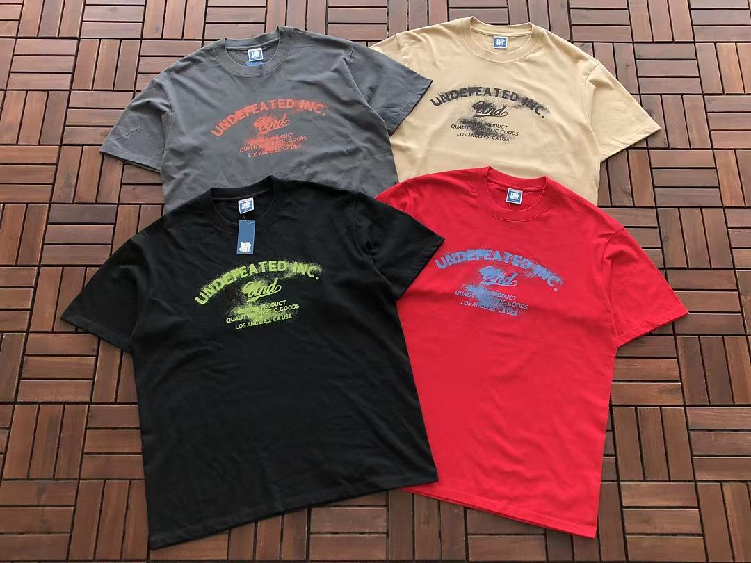 On Running ~85 UNDEFEATED T-SHIRT 55062311 (Im 185CM 70KG Iwear Size L In The Photo) - Image 6