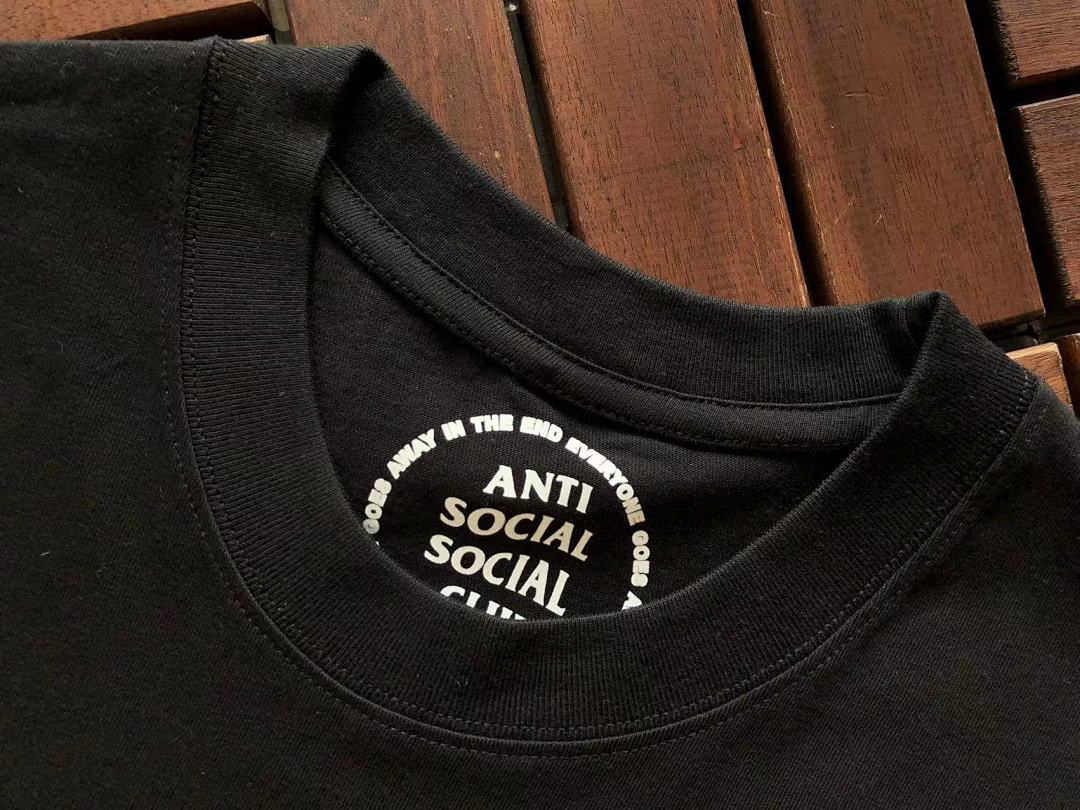 On Running ~89 ANTI SOCIAL CLUB T-SHIRT - Image 20