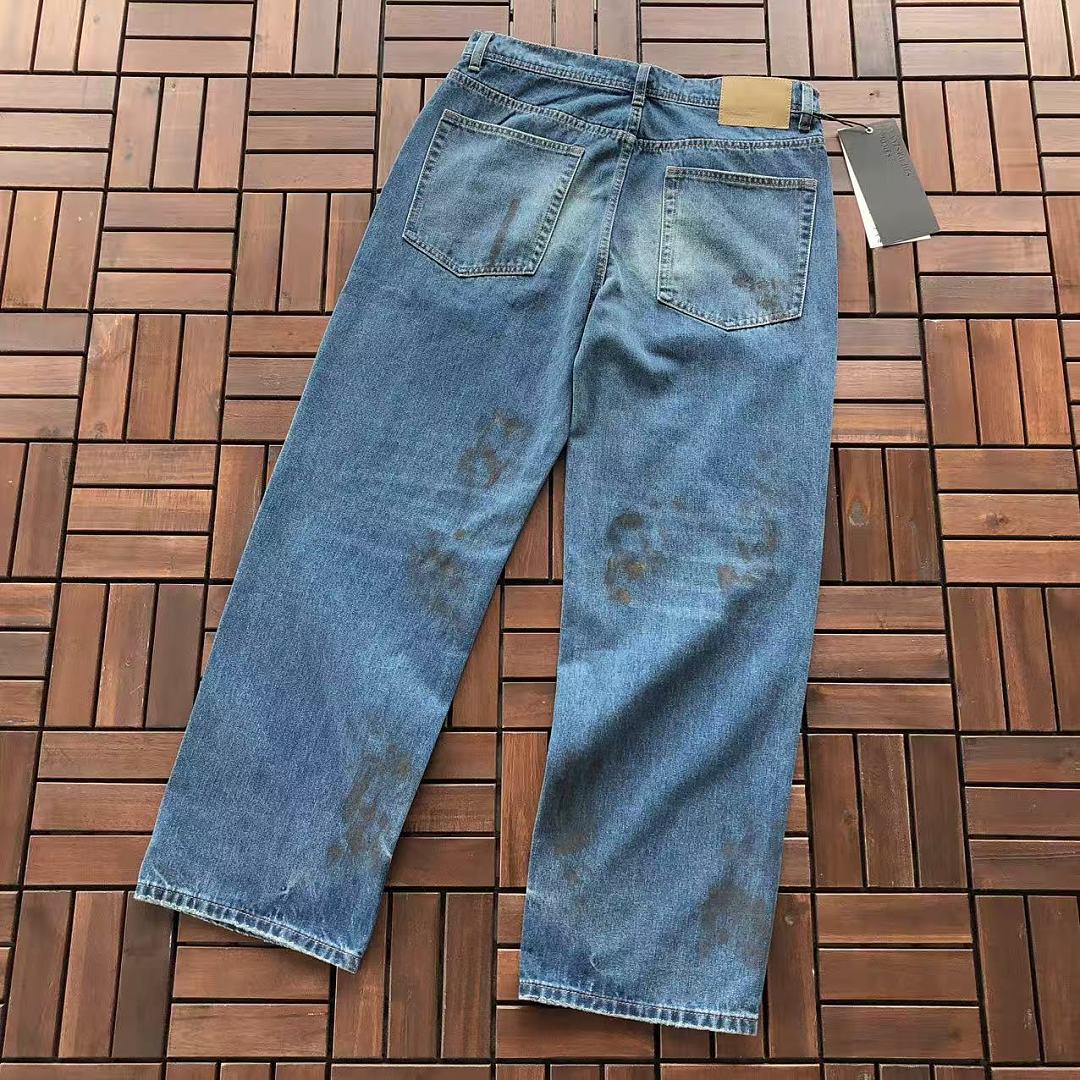 Other ~185 E.R.D, photo 1