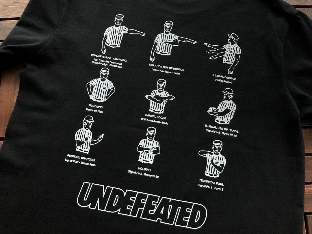 On Running ~ 85 UNDEFEATED T-SHIRT 55070697 (Im 185CM 80KG Iwear Size L In The Photo) - Image 22