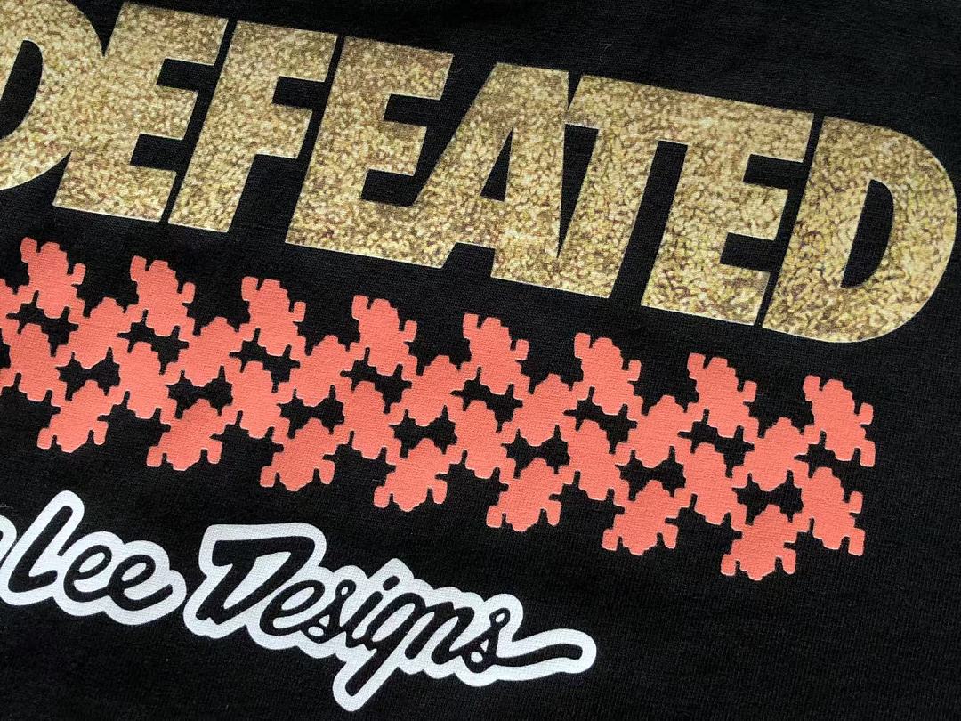 On Running ~85 UNDEFEATED T-SHIRT 55071045 (Im 185CM 70KG Iwear Size L In The Photo) - Image 18