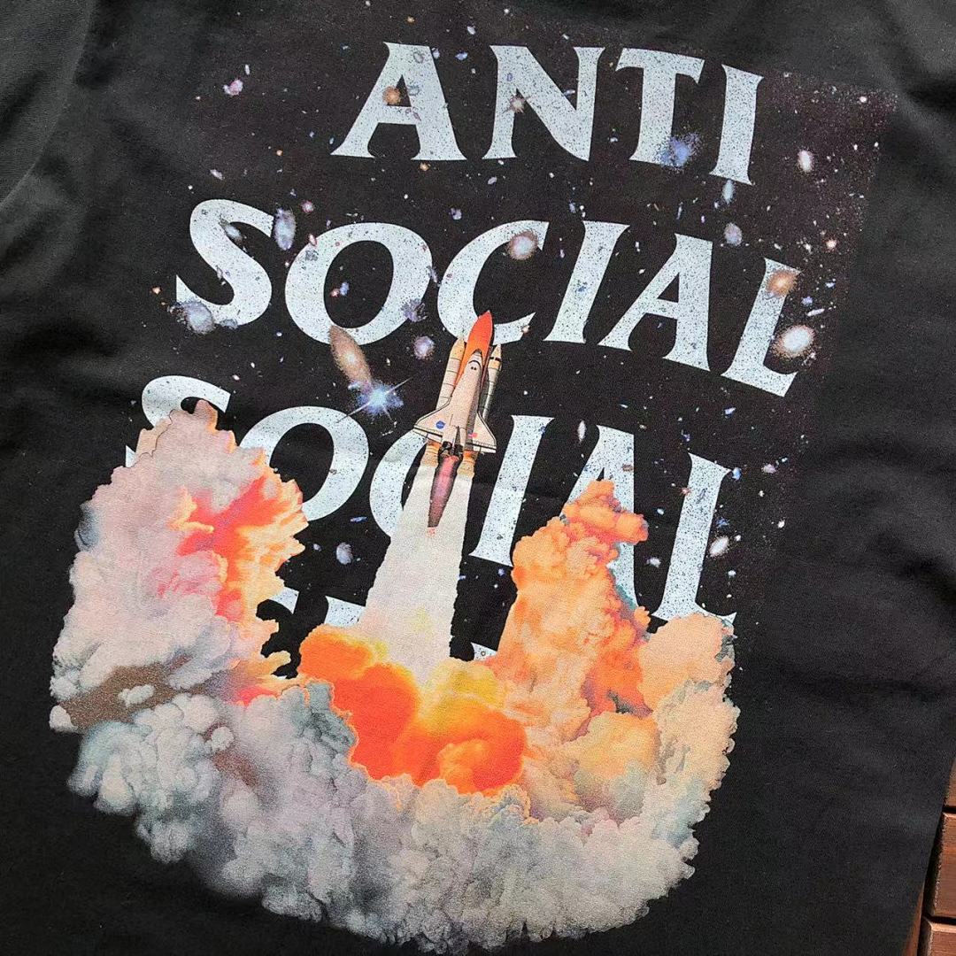 On Running ~89 ANTI SOCIAL CLUB T-SHIRT - Image 7