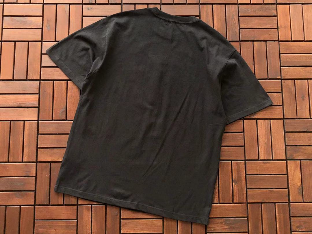 On Running ~109 GOD SELECTION XXX T-SHIRT - Image 10