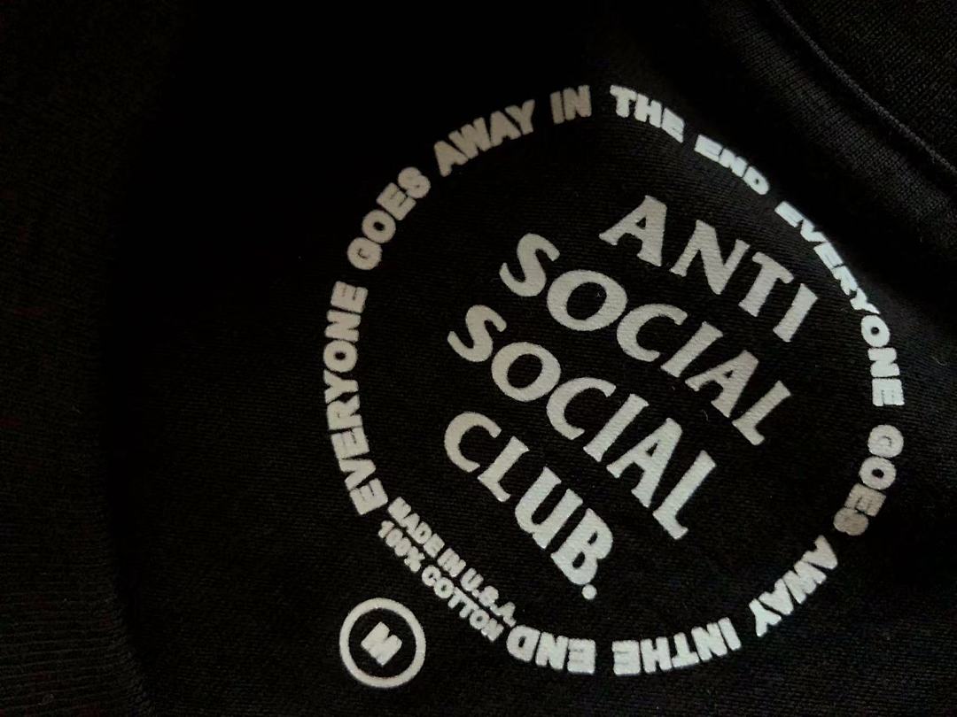On Running ~89 ANTI SOCIAL CLUB T-SHIRT - Image 28