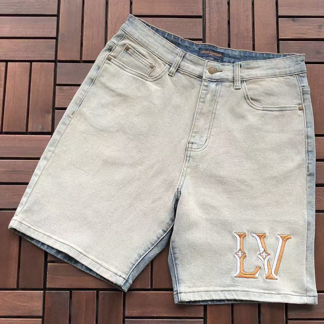 Other ~195 L🔥 SHORTS JEANS 66053132 (Im 185CM 80KG Iwear Size 31 In The Photo), photo 1
