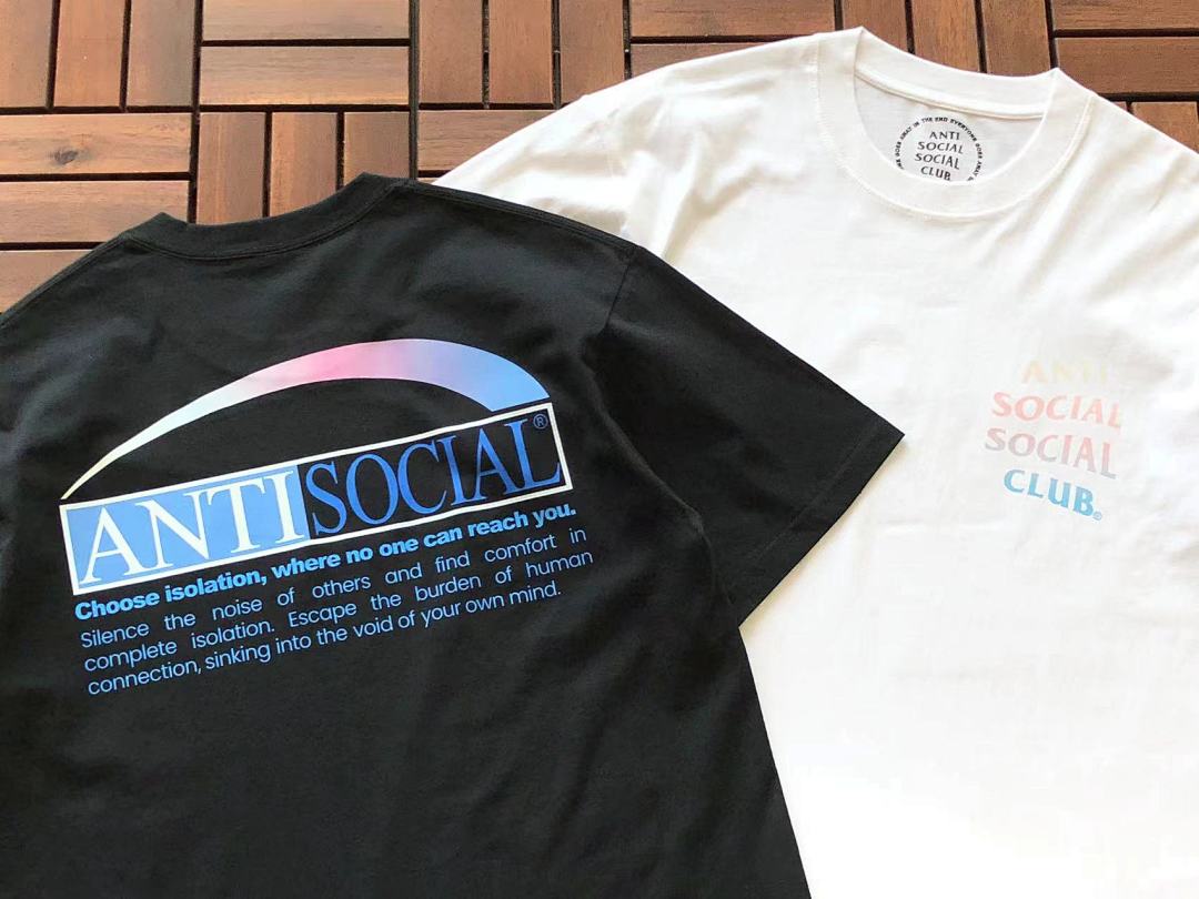 On Running ~88 ANTI SOCIAL CLUB T-SHIRT - Image 4