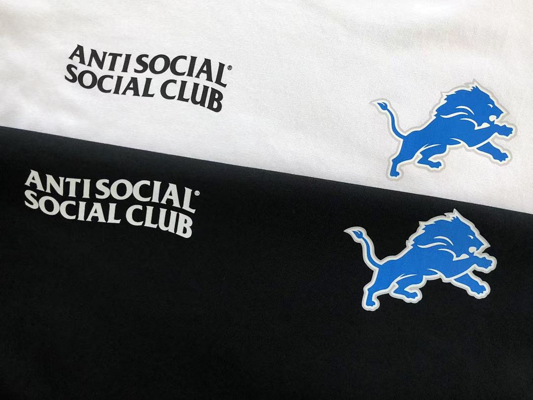 On Running ~85 ANTI SOCIAL CLUB T-SHIRT 55020632 (Im 185CM 70KG Iwear Size L In The Photo) - Image 9