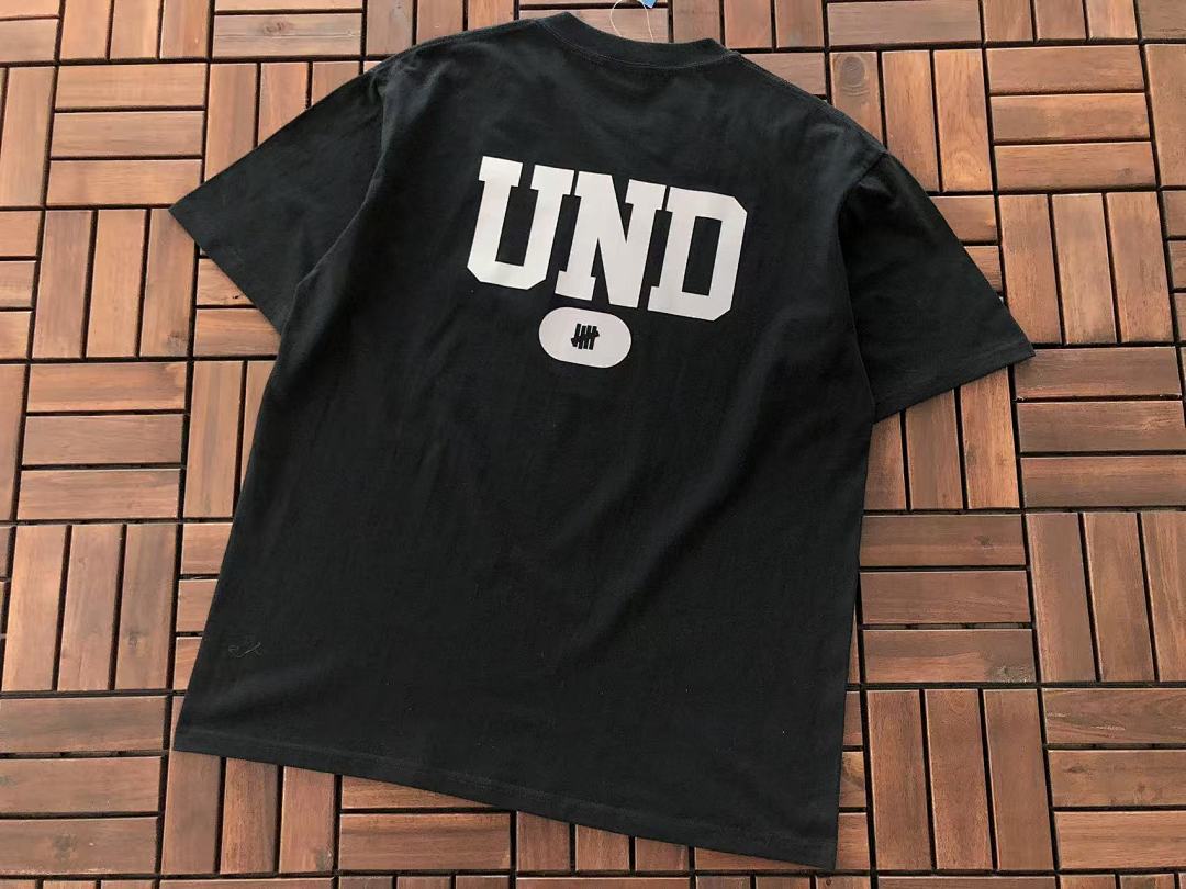 On Running ~85 UNDEFEATED T-SHIRT 11123014 (Im 185CM 80KG Iwear Size L In The Photo) - Image 13