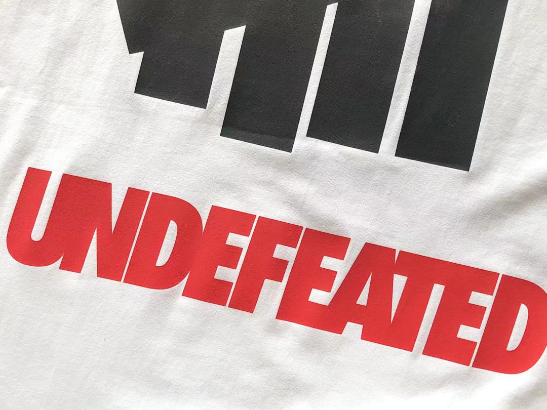 On Running ~89 UNDEFEATED T-SHIRT - Image 12