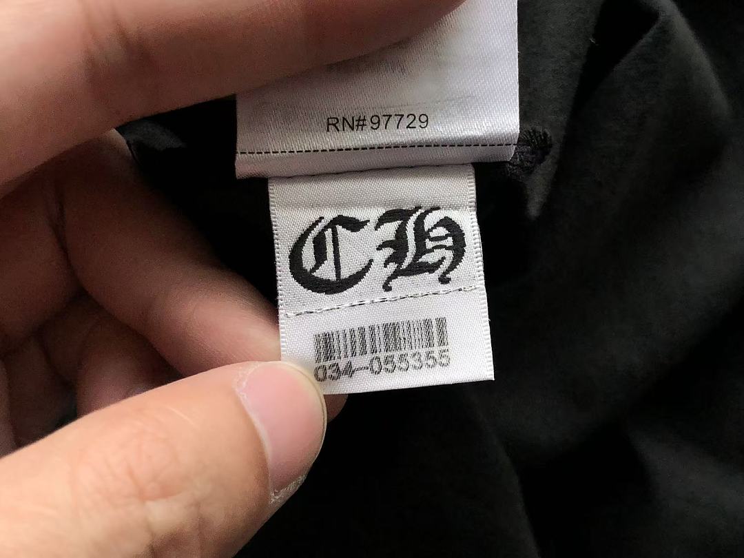 On Running ~109 CH🔥OM🔥 HE🔥RTS T-SHIRT 55051441 (Im 185CM 80KG Iwear Size M In The Photo) - Image 21