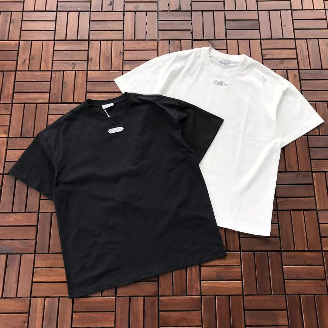 Other ~115 D🔥O🔥 T-SHIRT 11111110 (Im 185CM 80KG Iwear Size M In The Photo), photo 1