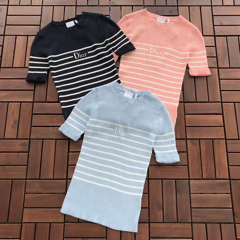 ~256 D🔥O🔥 T-SHIRT SWEATER, photo 1