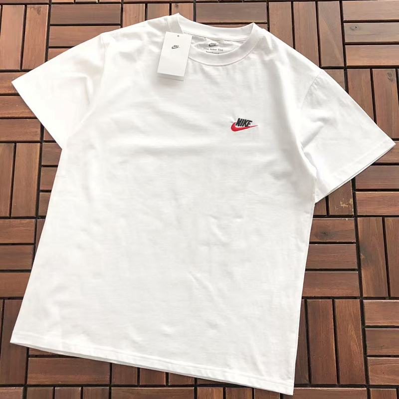 Other 109 N🔥K🔥T-SHIRT 88012703 (Im 176CM 58KG Iwear Size M In The Photo), photo 1