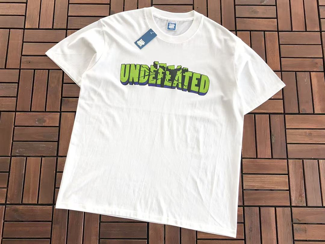 On Running ~85 UNDEFEATED T-SHIRT 55070648 (Im 185CM 80KG Iwear Size L In The Photo) - Image 7