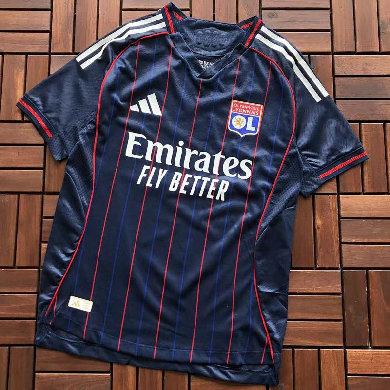 ~85 FOOTBALL T-SHIRT 11101640 (Im 176CM 58KG Iwear Size M In The Photo), photo 1