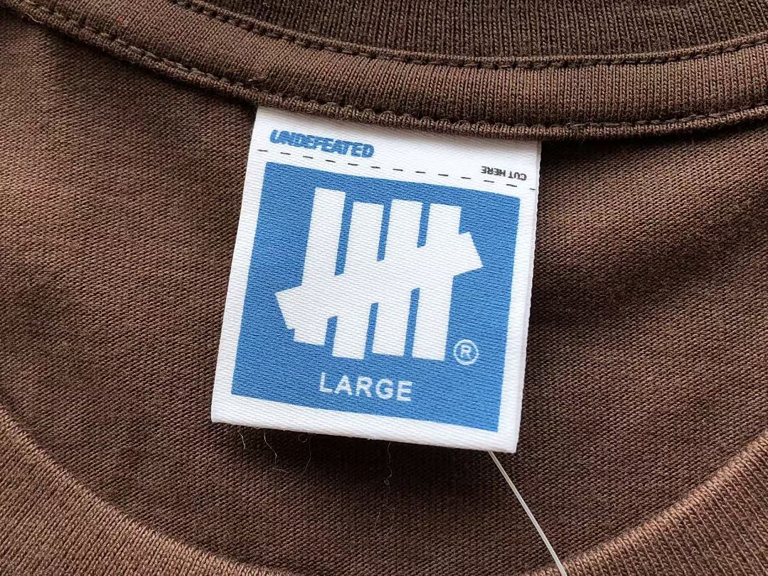 On Running ~85 UNDEFEATED T-SHIRT 55051437 (Im 185CM 80KG Iwear Size L In The Photo) - Image 17