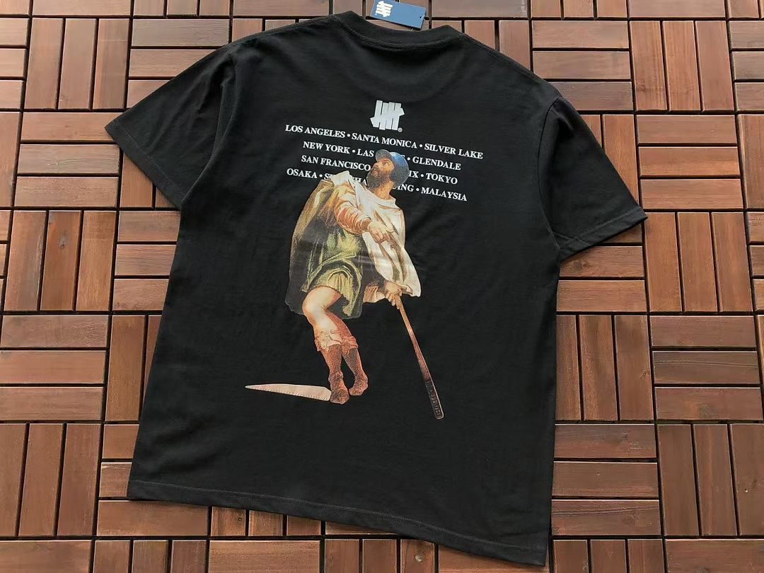 On Running ~85 UNDEFEATED T-SHIRT 55070616 (Im 185CM 80KG Iwear Size L In The Photo) - Image 17