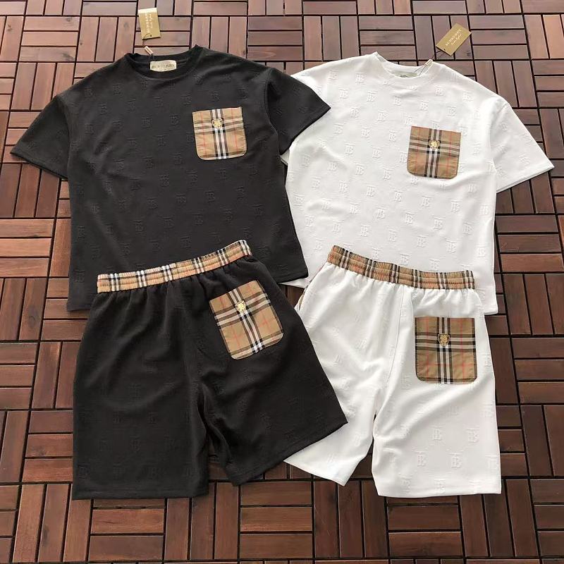 ~226 B🔥RB🔥RRY T-SHIRT SHORTS 77042916 (Im 185CM 70KG Iwear Size L In The Photo), photo 1