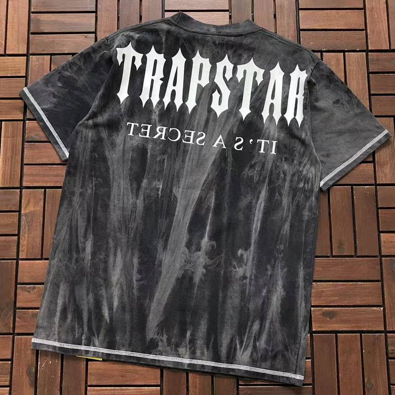 Other ~135 TH🔥T'S A AW🔥UL L🔥T OF C..& TRAPSTAR T-SHIRT, photo 1
