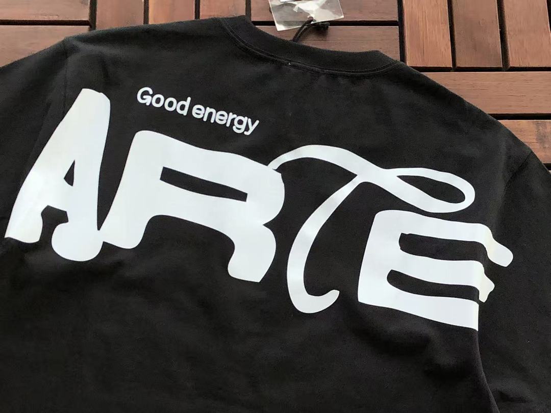 On Running ~95 AR🔥E AN🔥W🔥RP T-SHIRT 11101743 (Im 180CM 68KG Iwear Size M In The Photo) - Image 6