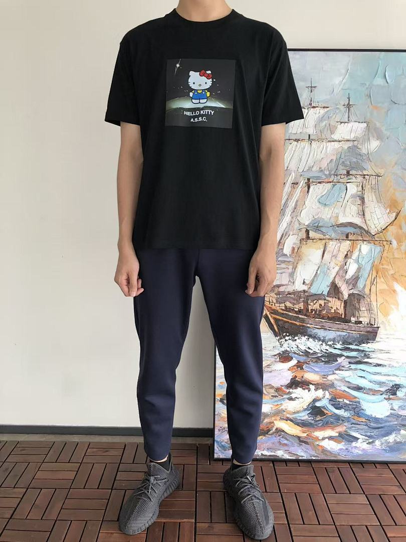 On Running ~ 85 ANTI SOCIAL CLUB & HELLO KITTY T-SHIRT - Image 3