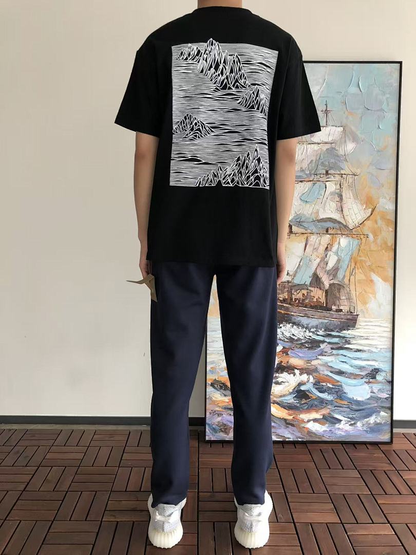 On Running ~79 P🔥TAG🔥N🔥A T-SHIRT 55022440 (Im 176CM 58KG Iwear Size M In The Photo) - Image 8