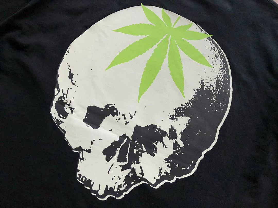 On Running ~95 HUF T-SHIRT - Image 10