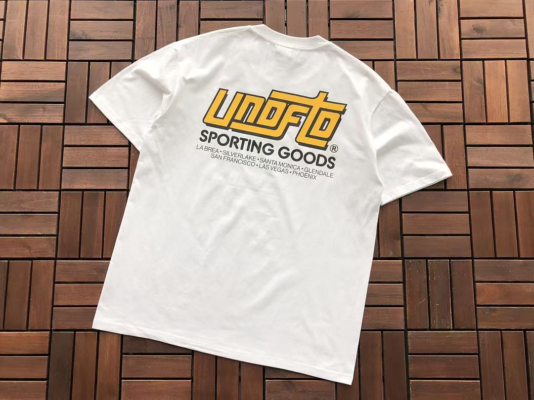 On Running ~85 UNDEFEATED T-SHIRT 55063096 (Im 180CM 68KG Iwear Size L In The Photo) - Image 11