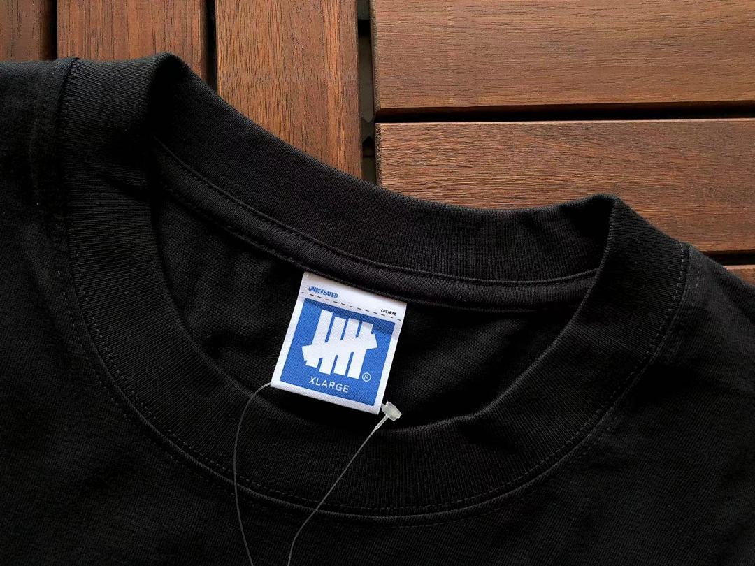 On Running ~89 UNDEFEATED T-SHIRT - Image 12