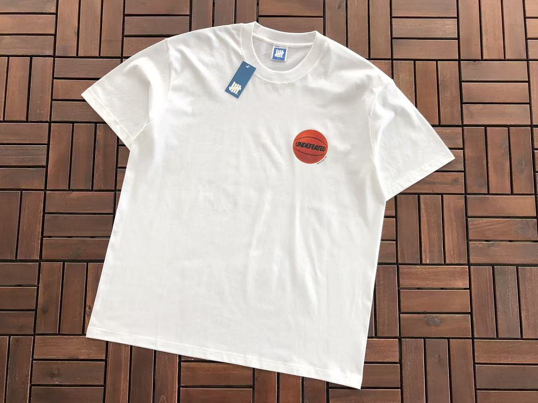 On Running ~85 UNDEFEATED T-SHIRT 55070653 (Im 185CM 80KG Iwear Size L In The Photo) - Image 7