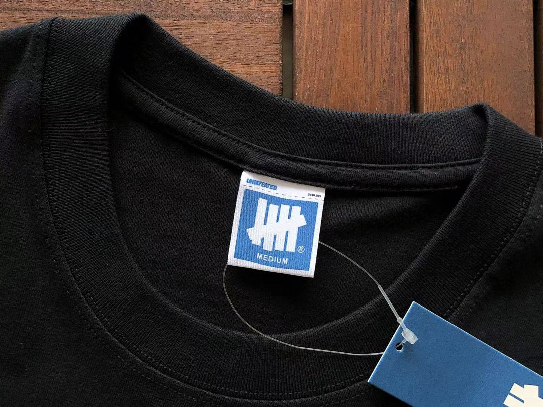 On Running ~89 UNDEFEATED T-SHIRT - Image 22