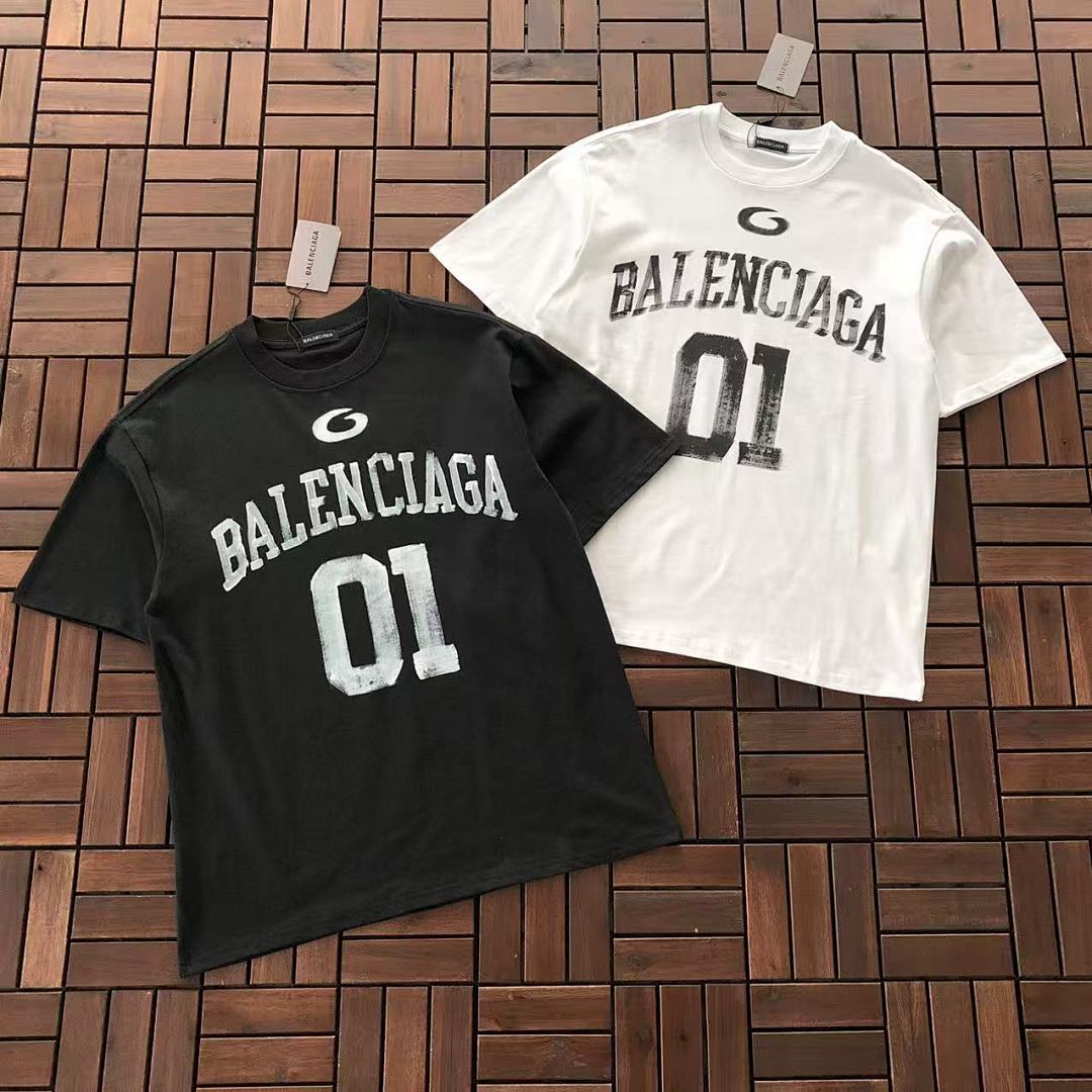 ~139 B🔥L🔥🔥🔥IA🔥A T-SHIRT 66030920 (Im 185CM 80KG Iwear Size M In The Photo), photo 1